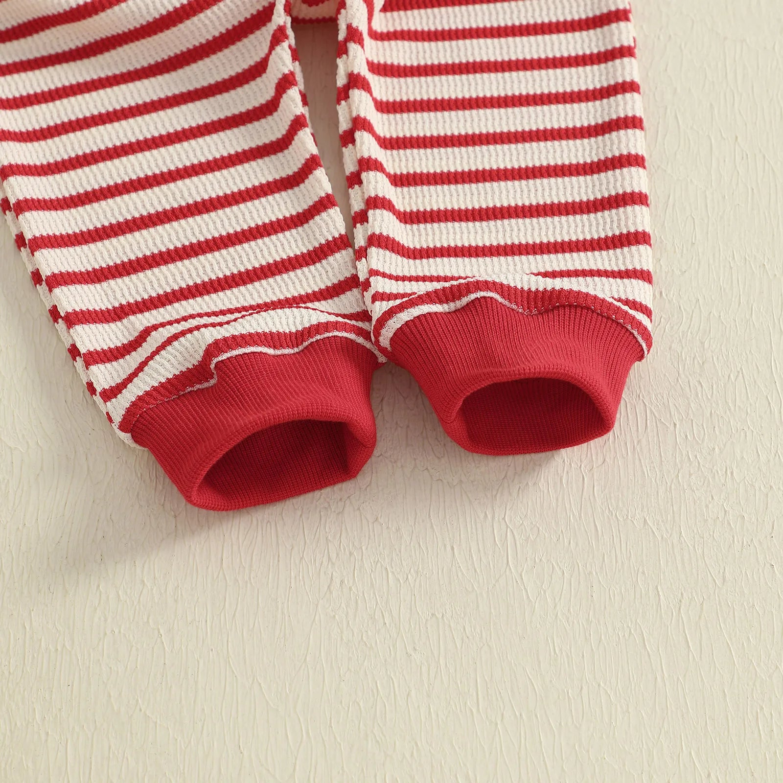 STRAWBERRY Striped Outfit