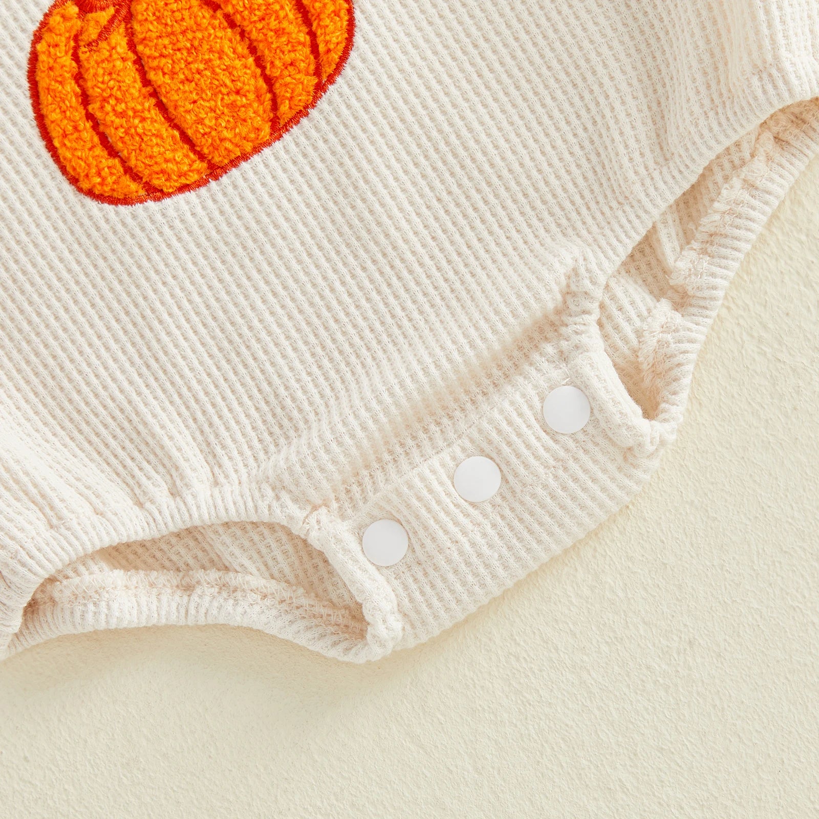 MAMA'S/DADDY'S LITTLE PUMPKIN Long-Sleeve Onesie