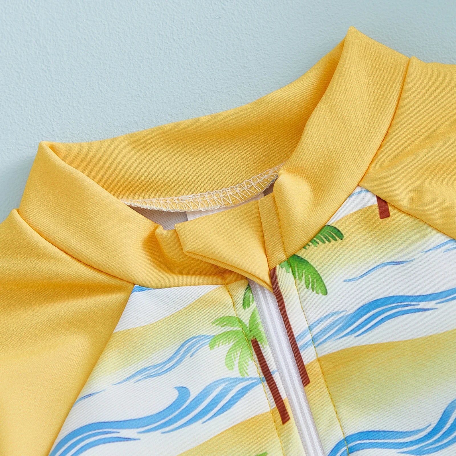SUNNY DAYS Swimsuit with Sun Hat