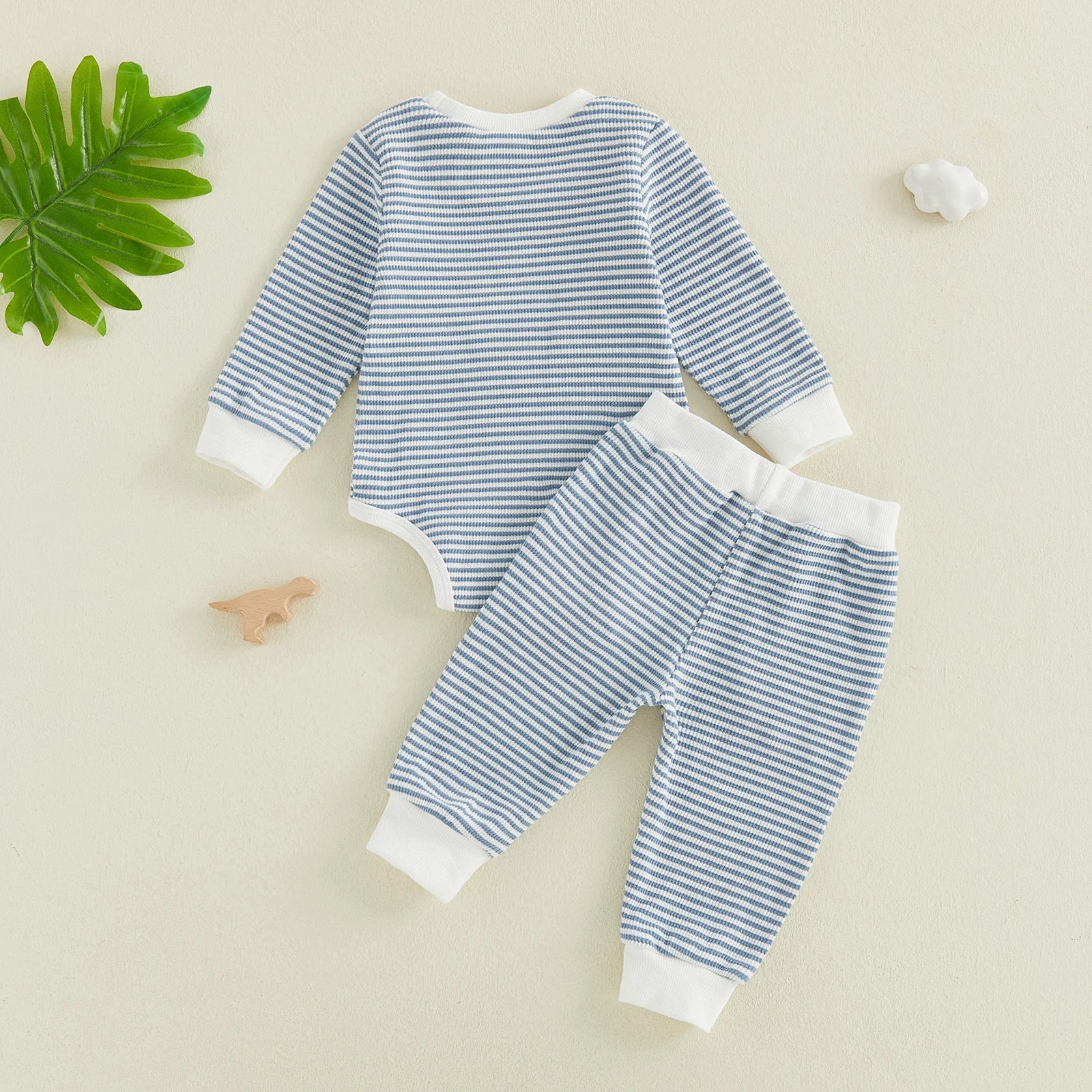 MAMA'S BOY Striped Joggers Outfit