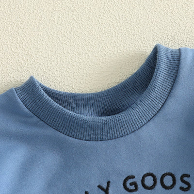 SILLY GOOSE ON THE LOOSE Sweatshirt