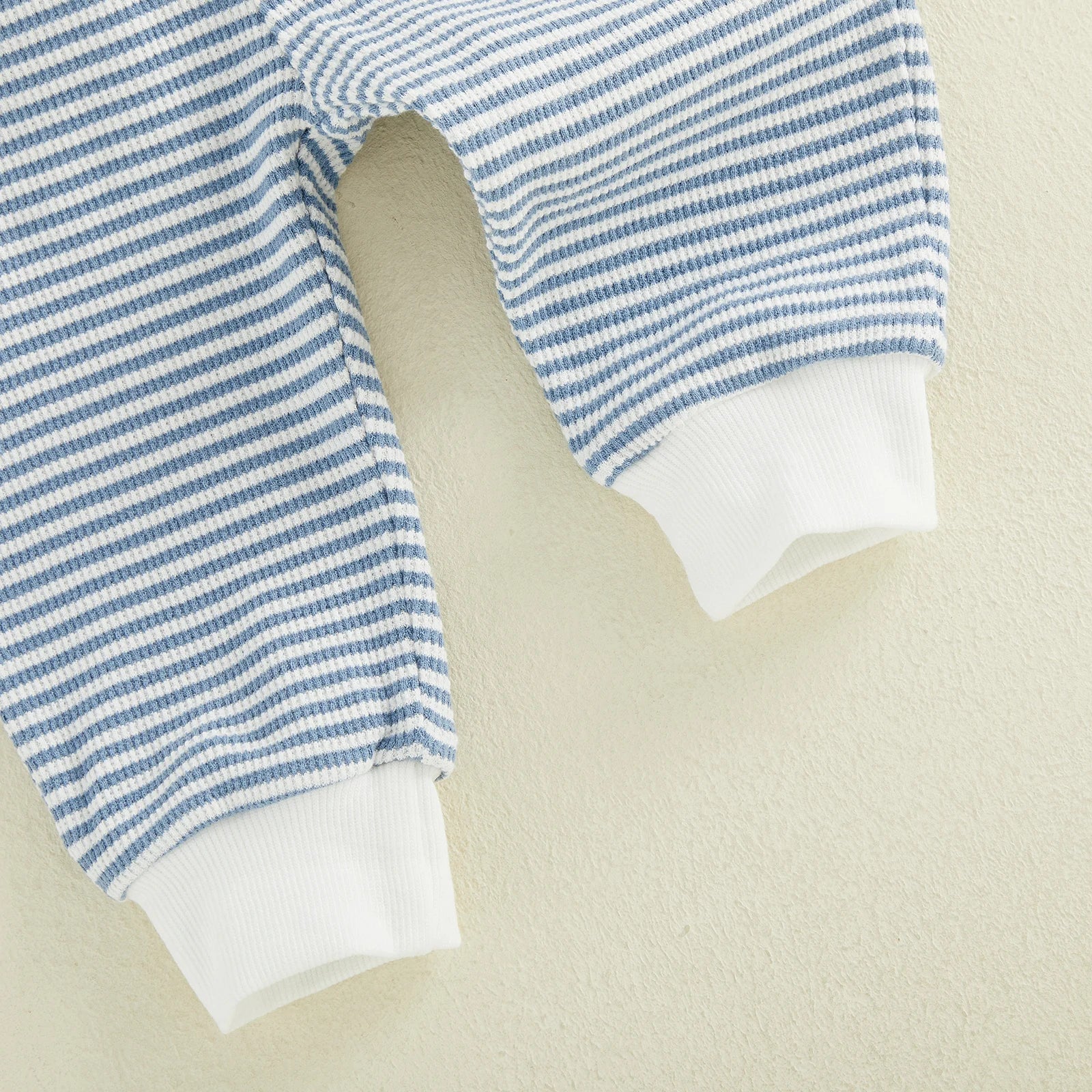 MAMA'S BOY Striped Joggers Outfit