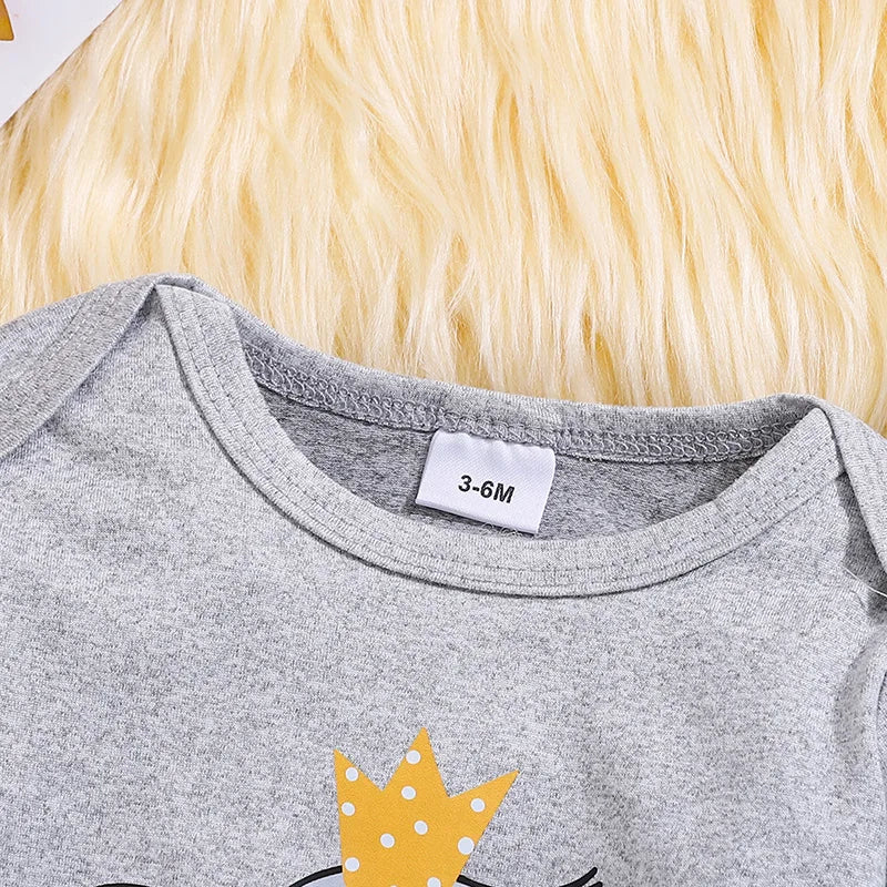 LITTLE ELEPHANT Outfit with Beanie