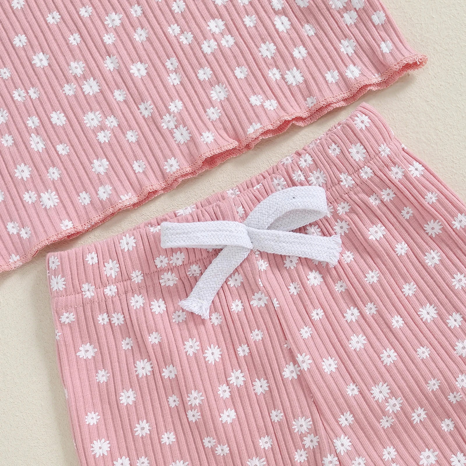 WHITE FLOWERS Lounge Outfit