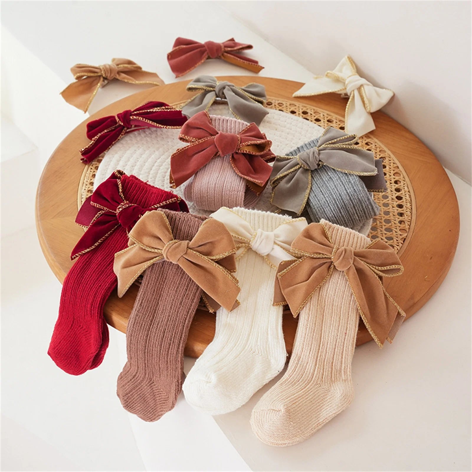 MARY Velvet Bow Socks