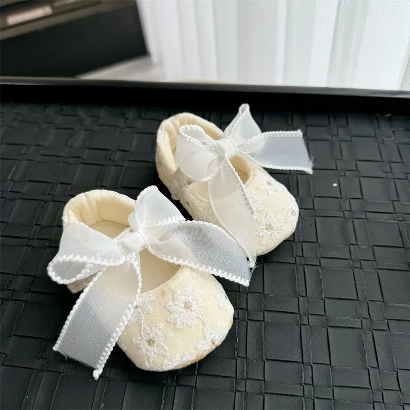 DAISY Bowtie Slippers