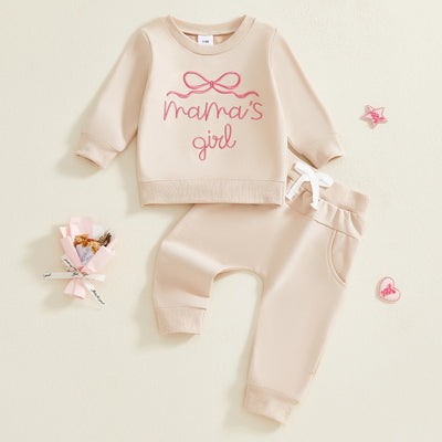 MAMA'S GIRL Creme Joggers Outfit