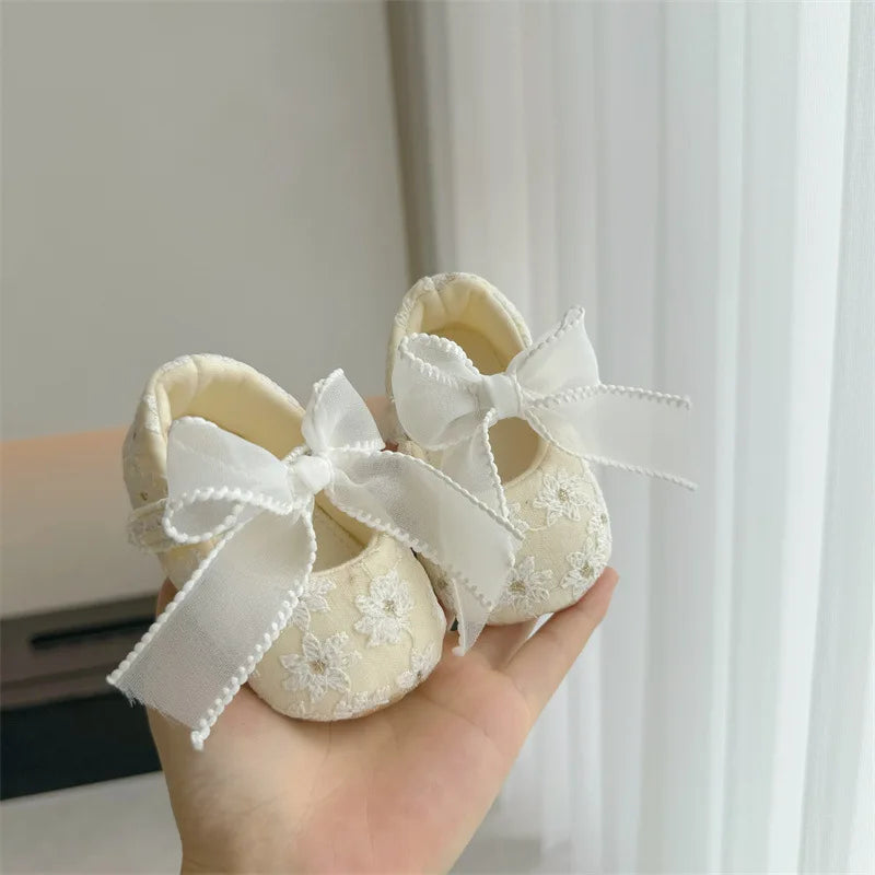 DAISY Bowtie Slippers