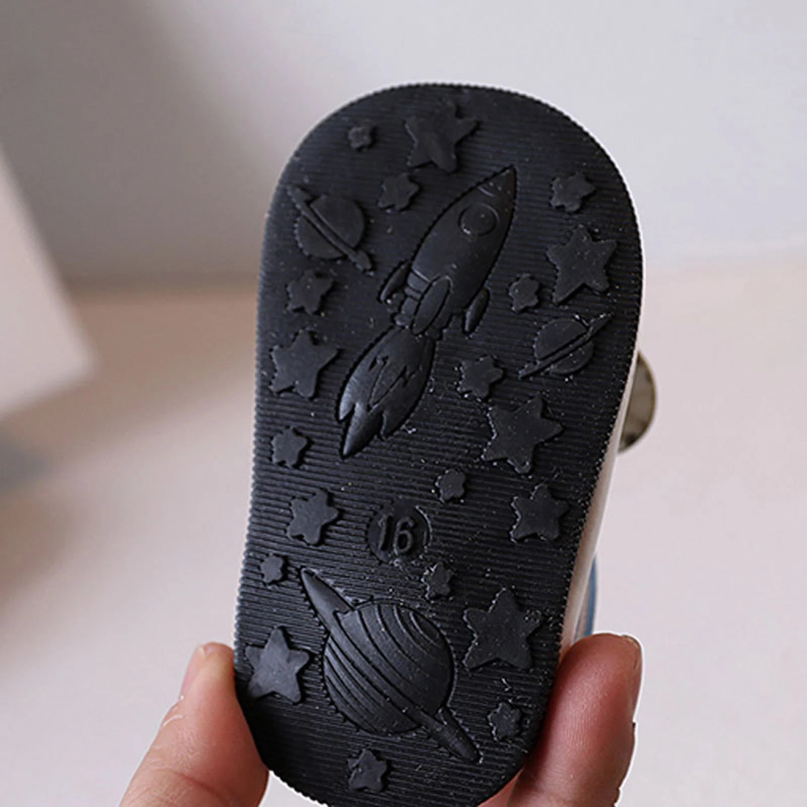 ELEPHANT Sandals