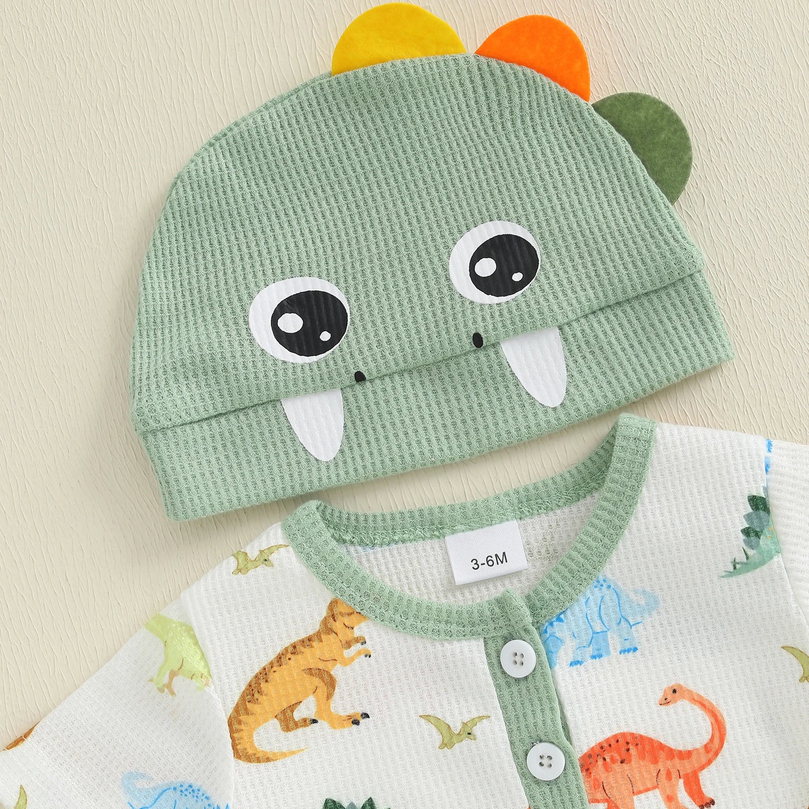 BABY DINO Outfit with Beanie