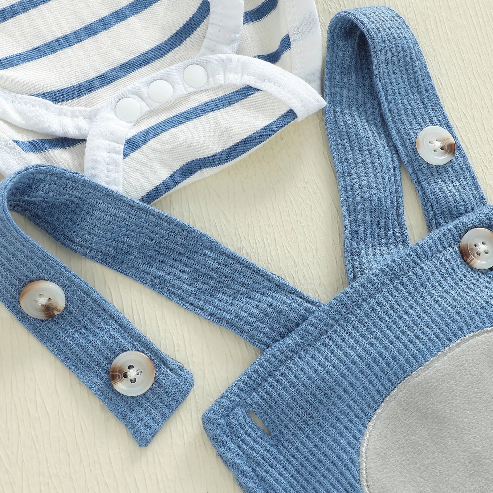 ELEPHANT Overalls with Beanie