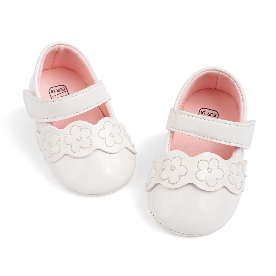 HANNAH White Flower Shoes