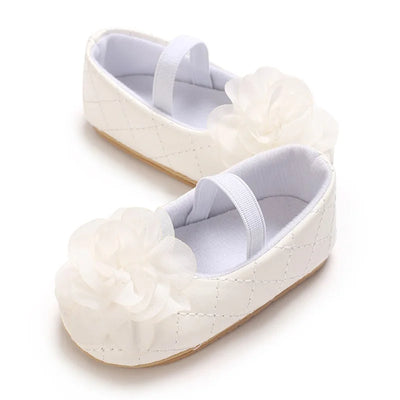 LITTLE HEARTS Strap Shoes