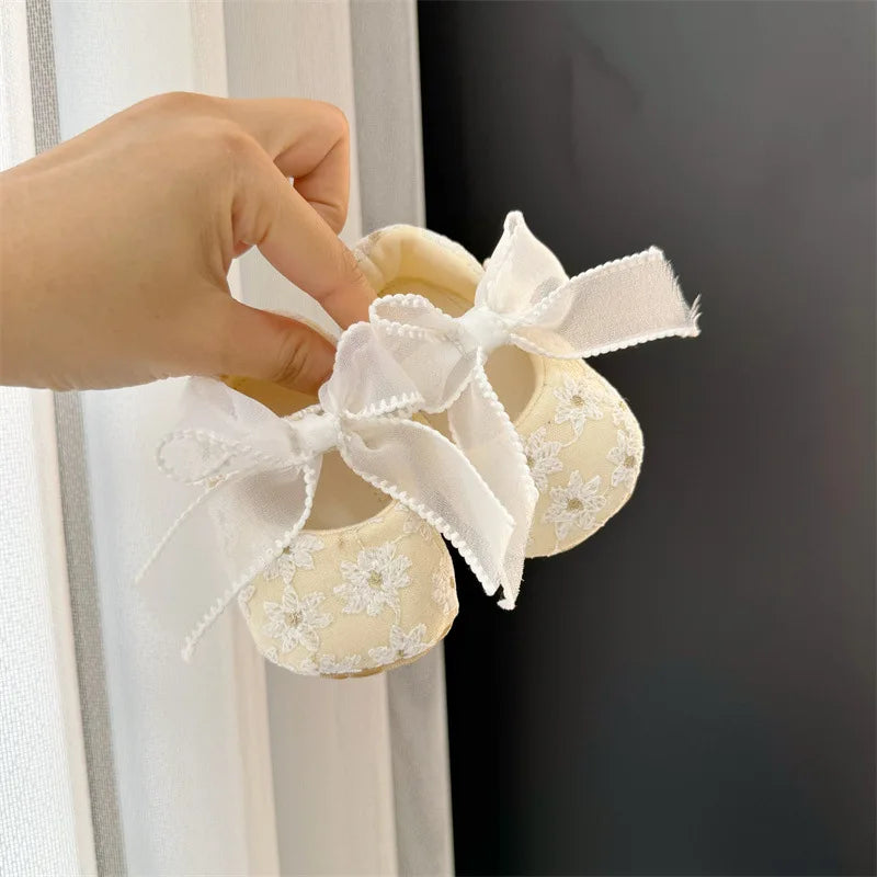 DAISY Bowtie Slippers