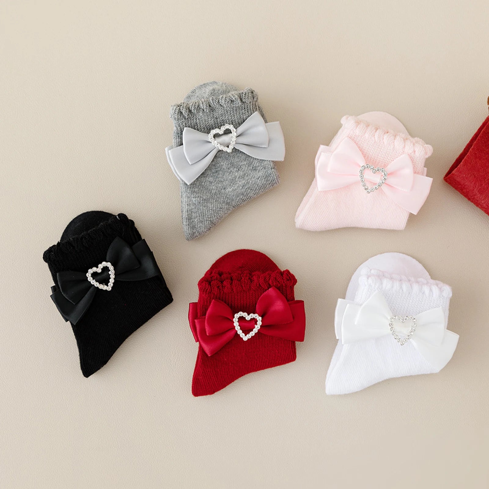 SPARKLING HEART Bowtie Socks