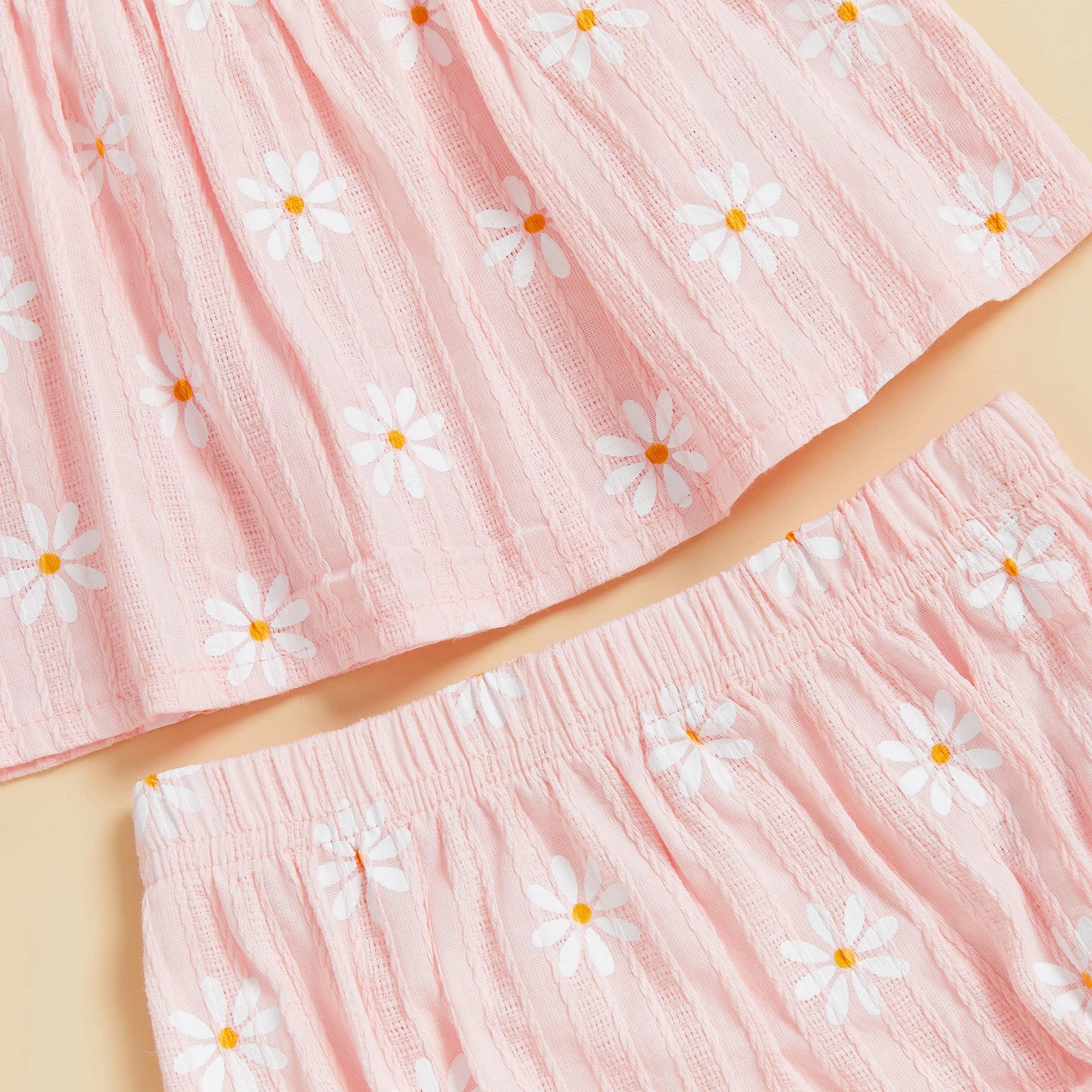 DAISY Ruffle Sleeve Outfit