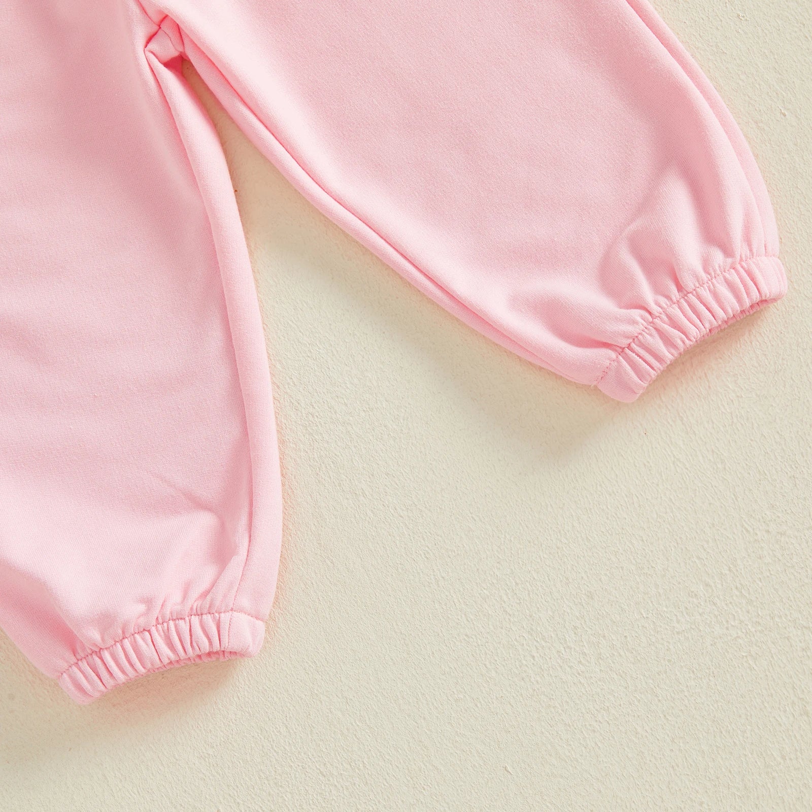 BOWTIES Joggers Outfit