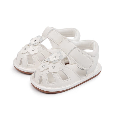 WHITE FLOWERS Sandals