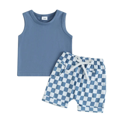 WALKER Checkered Summer Outfit