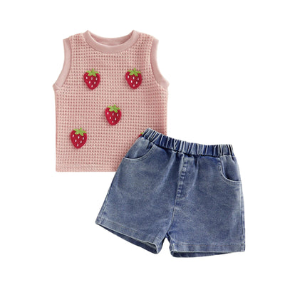 STRAWBERRY Denim Shorts Outfit