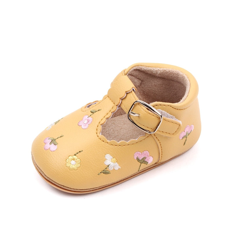 MOLLY Flower Shoes