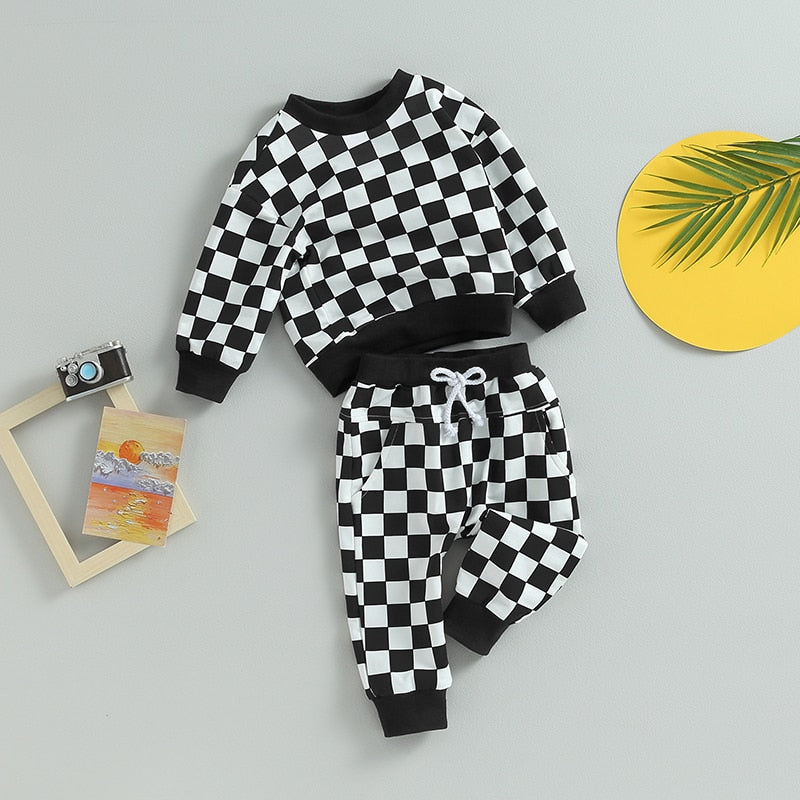 CHECKERS Outfit