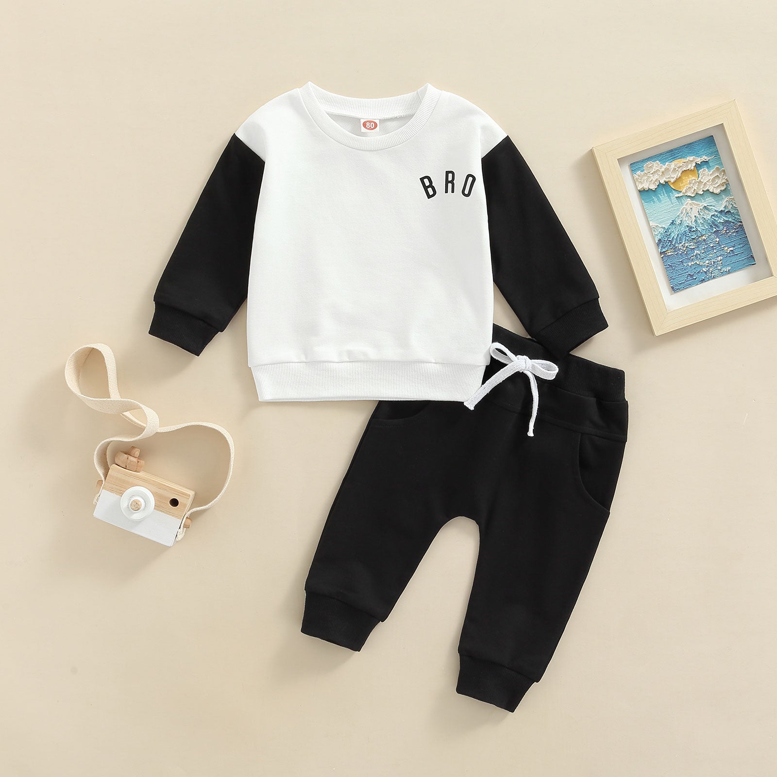 MAMA'S GIRL Joggers Outfit - Hazel & Bo