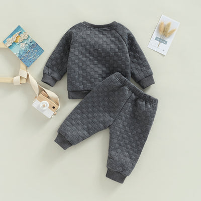 GEOMETRIC Lounge Outfit
