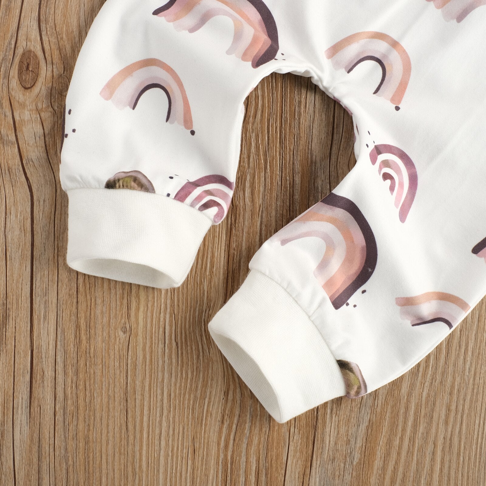 PASTEL RAINBOW Outfit