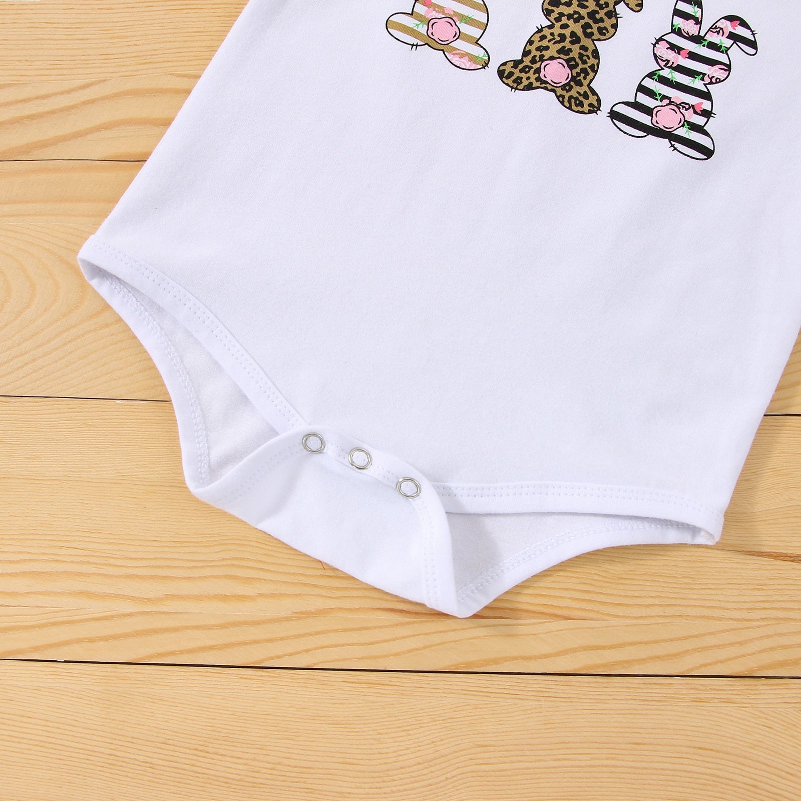 THREE BUNNIES Outfit with Headband