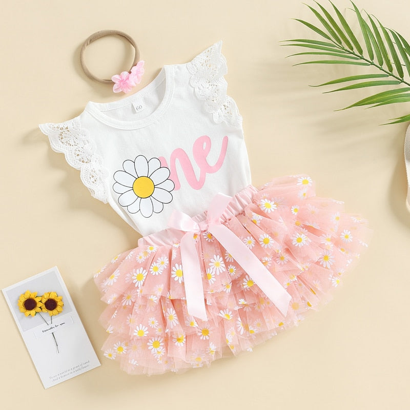 ONE Daisy Pink Tutu Outfit