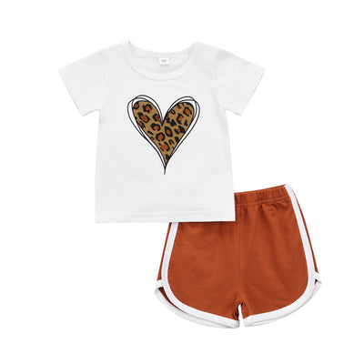 LEOPARD HEART Sporty Outfit