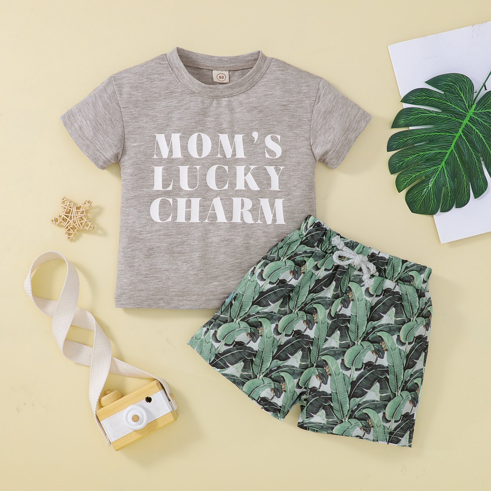MOM'S LUCKY CHARM Outfit