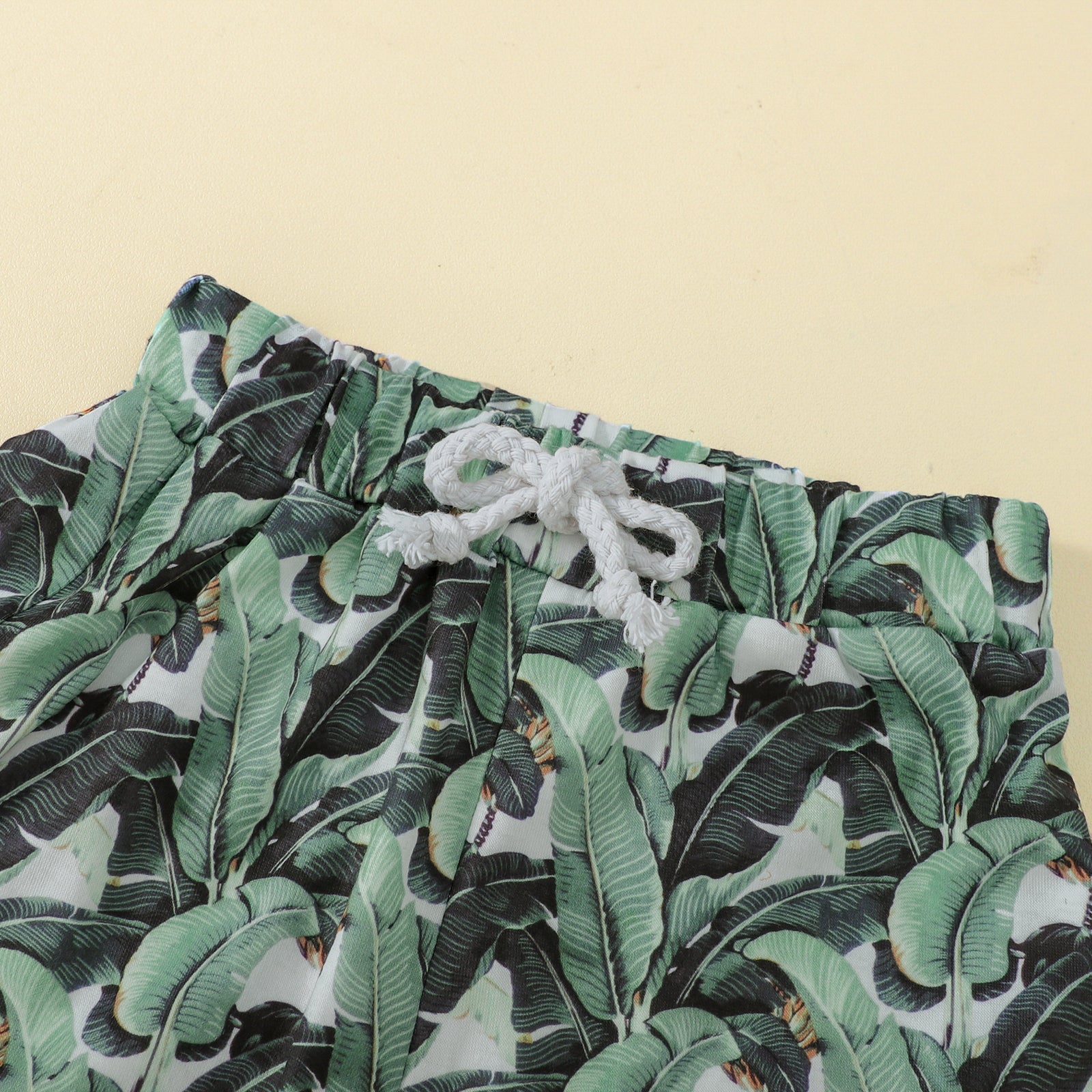 MOM'S LUCKY CHARM Outfit