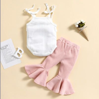 HARLOW Bellbottoms Outfit