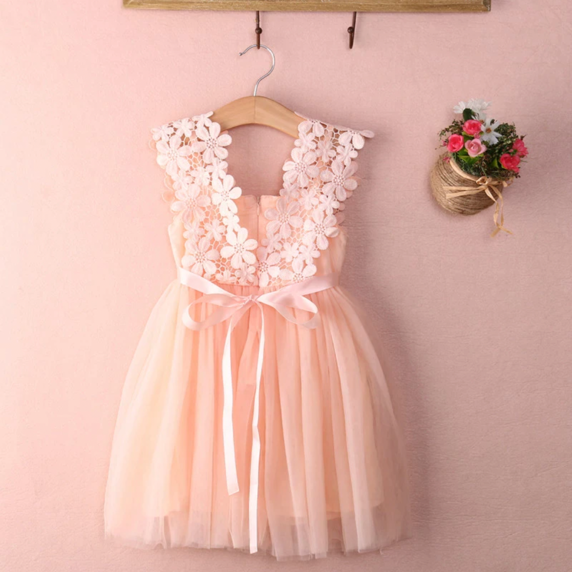 Ladies pink lace clearance dress