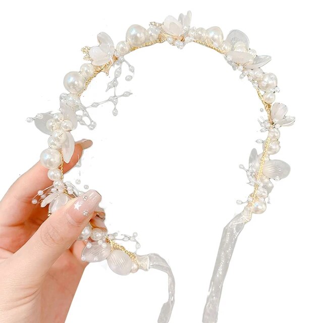 FLOWERS & PEARLS Wreath