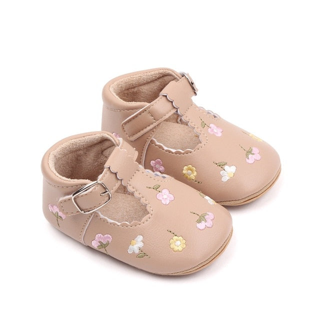 MOLLY Flower Shoes