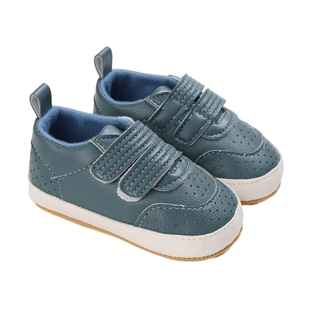 WEEKEND Velcro Sneakers